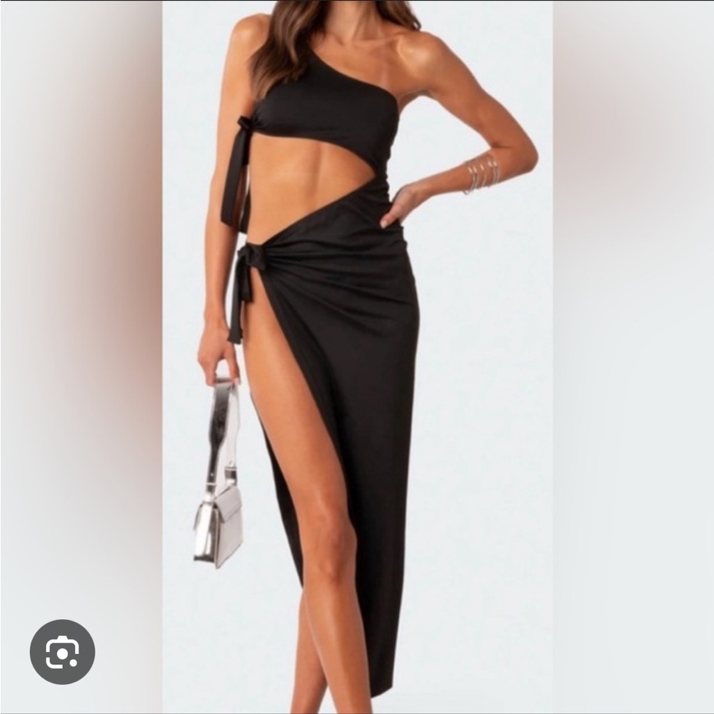 Edikted Marco Assymetric Black Cutout Dress